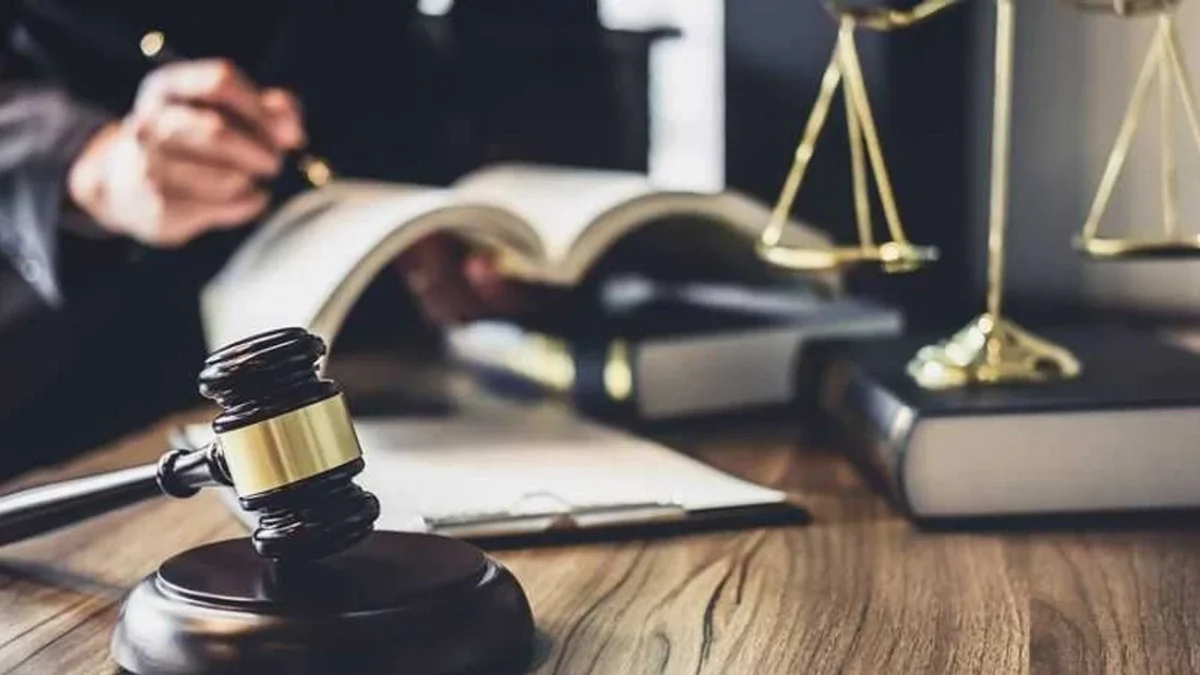 Hukuk Muhakemeleri Kanunu Kapsamında Belirsiz Alacak Davası ve Kısmi Dava
